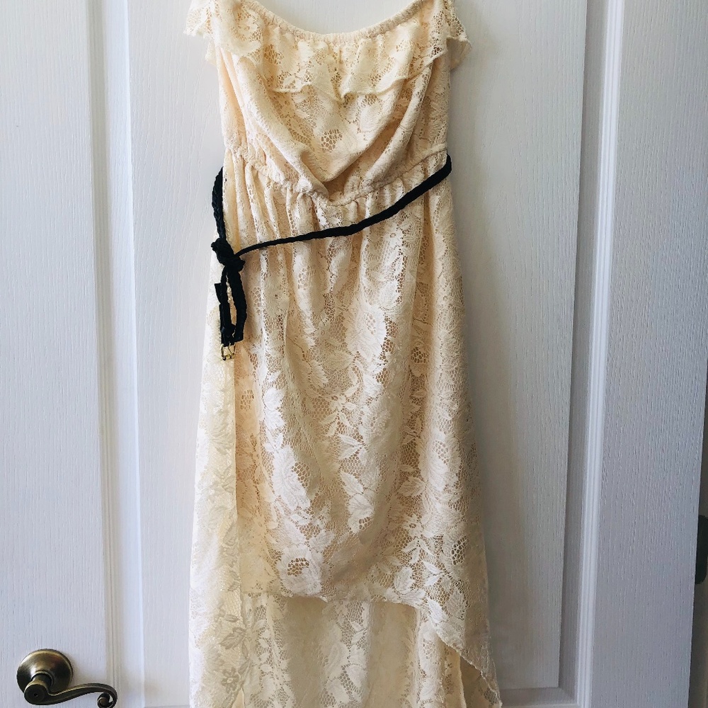 Hi Low off-white lace strapless dress